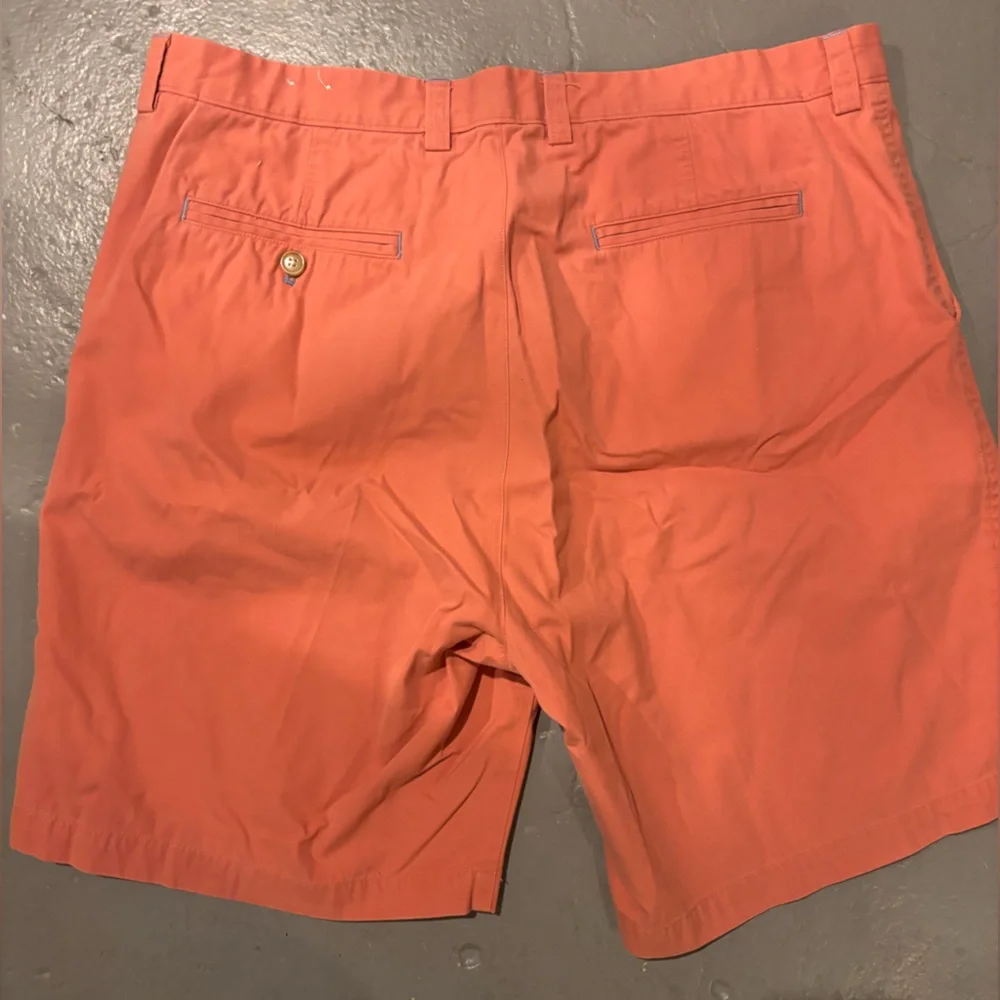 J. McLaughlin Men's Coral and Navy Flat Front Shorts Bundle‎